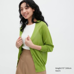 Uniqlo Light V Neck Cardigan Verdi | XBPCWS673